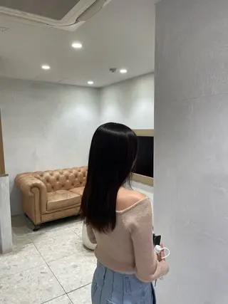 ロング 小林 篤滋郎のヘアスタイル