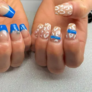 ネイル VIERU 🌈🎀💖のネイルデザイン