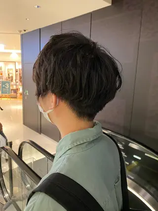 ショート パーマ 丸尾 沙弥香のヘアスタイル