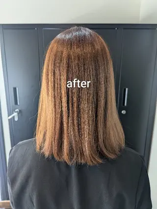 スパニスト 中川のヘアスタイル