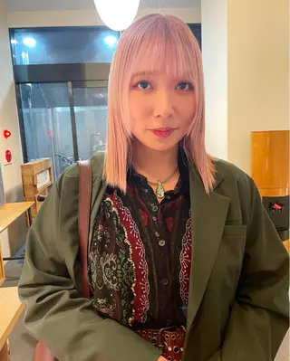 ミディアム カラー レイヤーパーマ🪐 伽羅のヘアスタイル