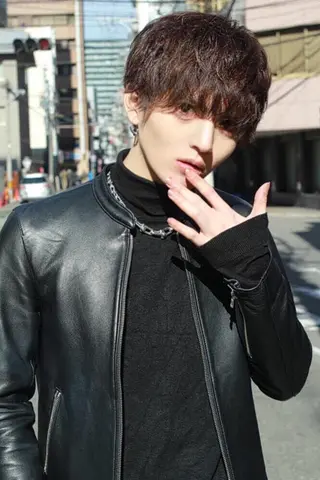 ショート カラー メンズ 曲がる縮毛矯正 髪質改善/西尾 幸樹のヘアスタイル