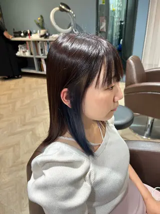 ミディアム カラー 井上 結のヘアスタイル