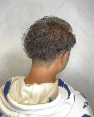 ショート カラー パーマ メンズ lond strada所属・🌟モテ髪ショート 🌟店長 津賀涼のヘアスタイル