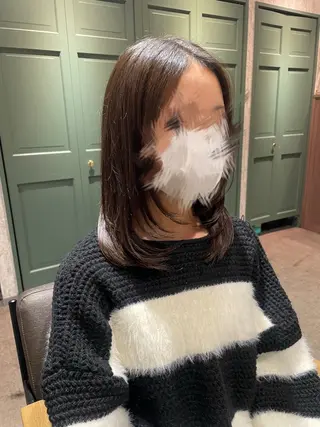 ミディアム カラー 石川 聖奈のヘアスタイル