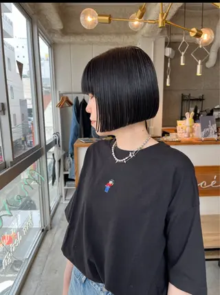 ショート カラー Merci Ayumiのヘアスタイル