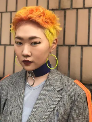 カラー ショートボブ /綾華のヘアスタイル