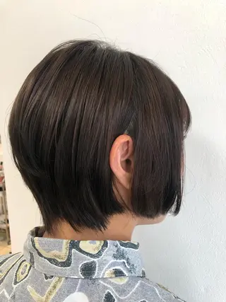 ショート うる艶レイヤーカット hinakoのヘアスタイル
