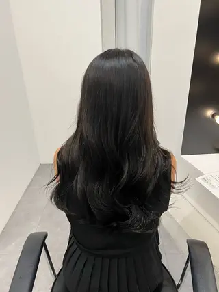 ロング しゅういち/赤み消し カラー特化のヘアスタイル