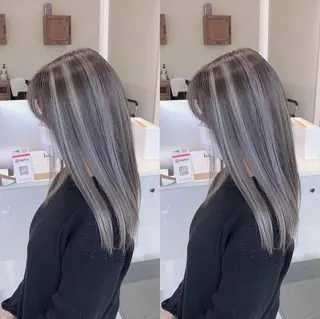 ロング カラー オフホワイトアンドなんば所属・福西 洋斗のヘアスタイル