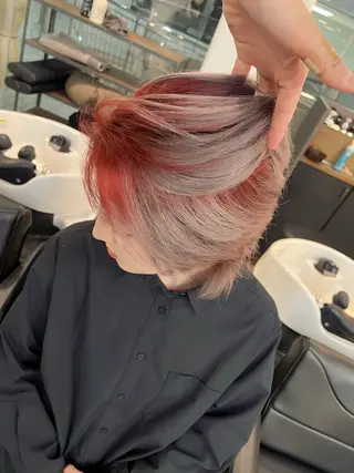 ショート カラー 今が1番似合う自分に /志音のヘアスタイル