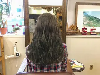 ショート ミディアム セミロング ロング カラー パーマ ヘアアレンジ メンズ キッズ ネイル 小顔ショートヘア♪ TAKUMIのヘアスタイル