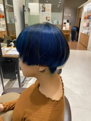 ショート カラー 透明感カラー🩵 Arisaのヘアスタイル