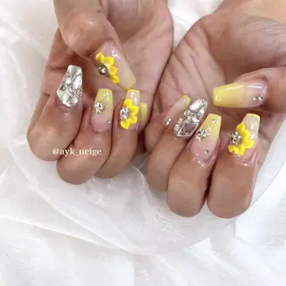 ネイル n'eige nail所属・大谷 綾香のネイルデザイン