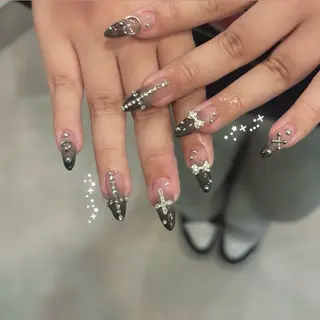 ネイル HONOMI *:.｡.のネイルデザイン