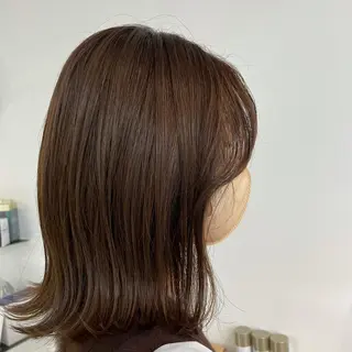 ミディアム 福田 千尋のヘアスタイル