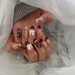 ネイル SALON ELVI.所属・SALON ELVI.のネイルデザイン