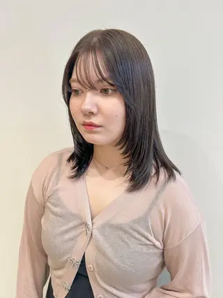 ミディアム カラー ヘアアレンジ yuka .のヘアスタイル