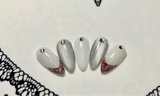 ネイル DoReMiサロン チョウのネイルデザイン