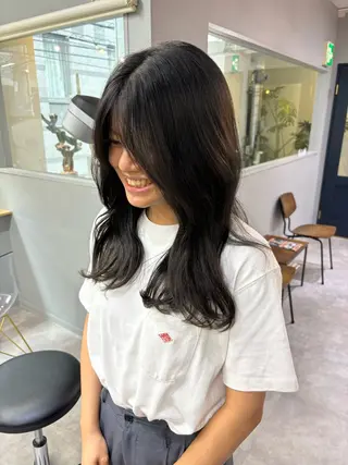 セミロング カラー きよはらちさき🍑 柔らかカラー🌱🫧のヘアスタイル