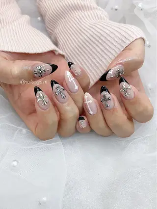 ネイル 五十嵐 美智のネイルデザイン