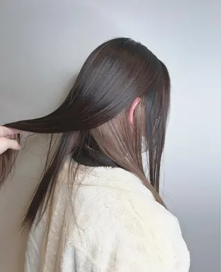 ロング 加藤 優眞のヘアスタイル