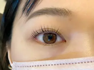 マツエク・マツパ デイジーラッシュ 天王寺　南の眉毛・アイブロウイメージ