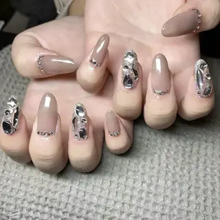ネイル IYOU NAIL町田店所属・IYOUNAIL- Piggyのネイルデザイン