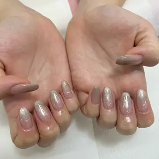 ネイル 【MAXKELLY】 KOBIKI🐾のネイルデザイン