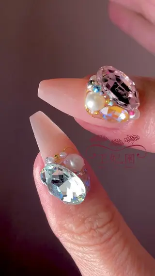 ネイル nail salon王妃の園所属・王妃の園 ohinosonoのネイルデザイン