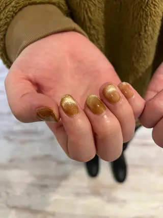 ネイル une／YUKINA 🫧大人nuanceのネイルデザイン