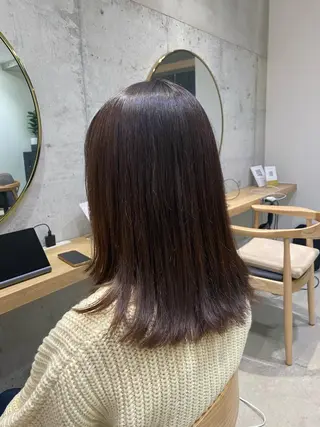 セミロング カラー fumi🪞血色感 アップ艶カラーのヘアスタイル