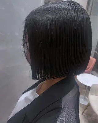 ショート PANOL 秀島のヘアスタイル