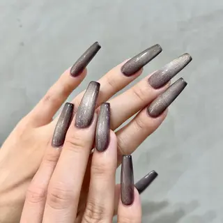 ネイル GRANDEUR焼津 Nana🦖のネイルデザイン