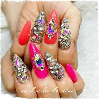 ネイル nail salon  la reine所属・nail salon la reineのネイルデザイン