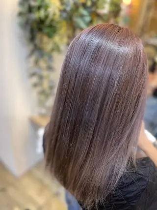 カラー Fiona by ganesha【フィオナ バイ ガネイシャ】所属・八田 遥のヘアスタイル