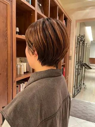 ショート ボブ ホノカのヘアスタイル