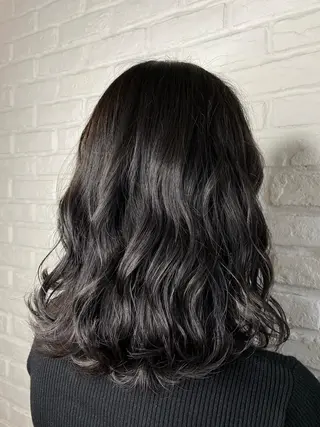 セミロング ママ美容師🧸谷山 潮音/ReFa取扱店のヘアスタイル