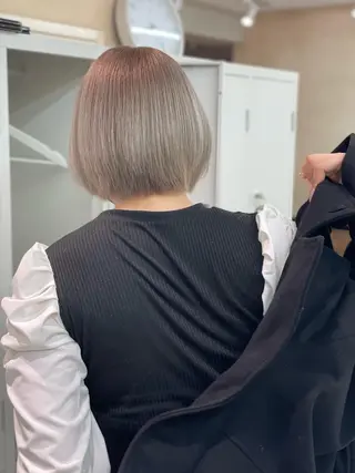 ショート カラー ショーヤ/ブリーチ /バレイヤージュのヘアスタイル