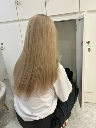 ロング カラー MOMOHA/ 🍑レイヤーカットのヘアスタイル