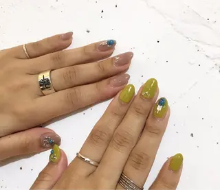 ネイル Soeur ネイリストのネイルデザイン