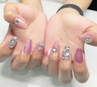 ネイル 加瀬 アンジェリーのネイルデザイン