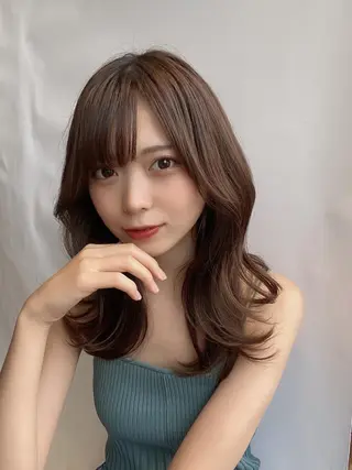 セミロング 古川新太郎 くびれヘア小顔カットのヘアスタイル