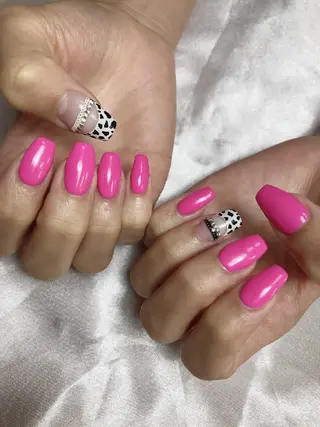 ミディアム ☺︎山部 志麻☺︎のネイルデザイン