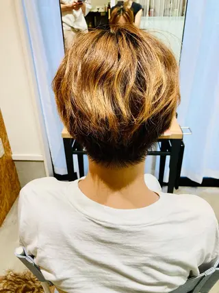 ショート 折本 沙織のヘアスタイル
