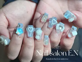 ネイル E.N🦋 長さ出し/持ち込みのネイルデザイン