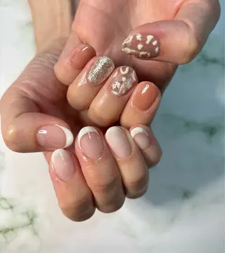 ネイル private salon Aola所属・TSUKI 🩶のネイルデザイン