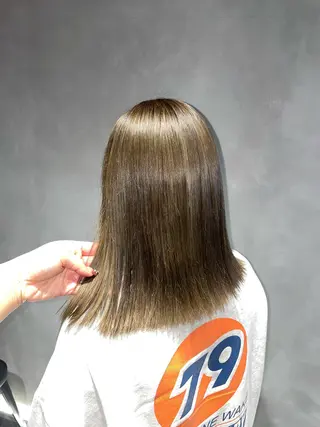 ロング カラー 暖色/ハイトーン/ カラー/HBLのヘアスタイル