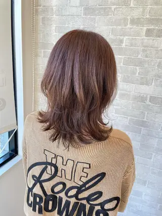 ミディアム カラー Well's TAIGAのヘアスタイル
