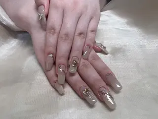 ロング カラー ネイル L·COCO Nail所属・L♡ COCO nailのネイルデザイン